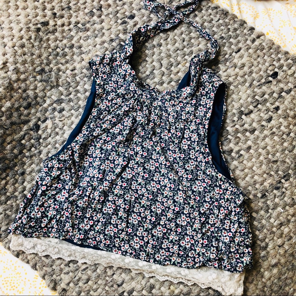 F21 Floral & Lace Crop Top